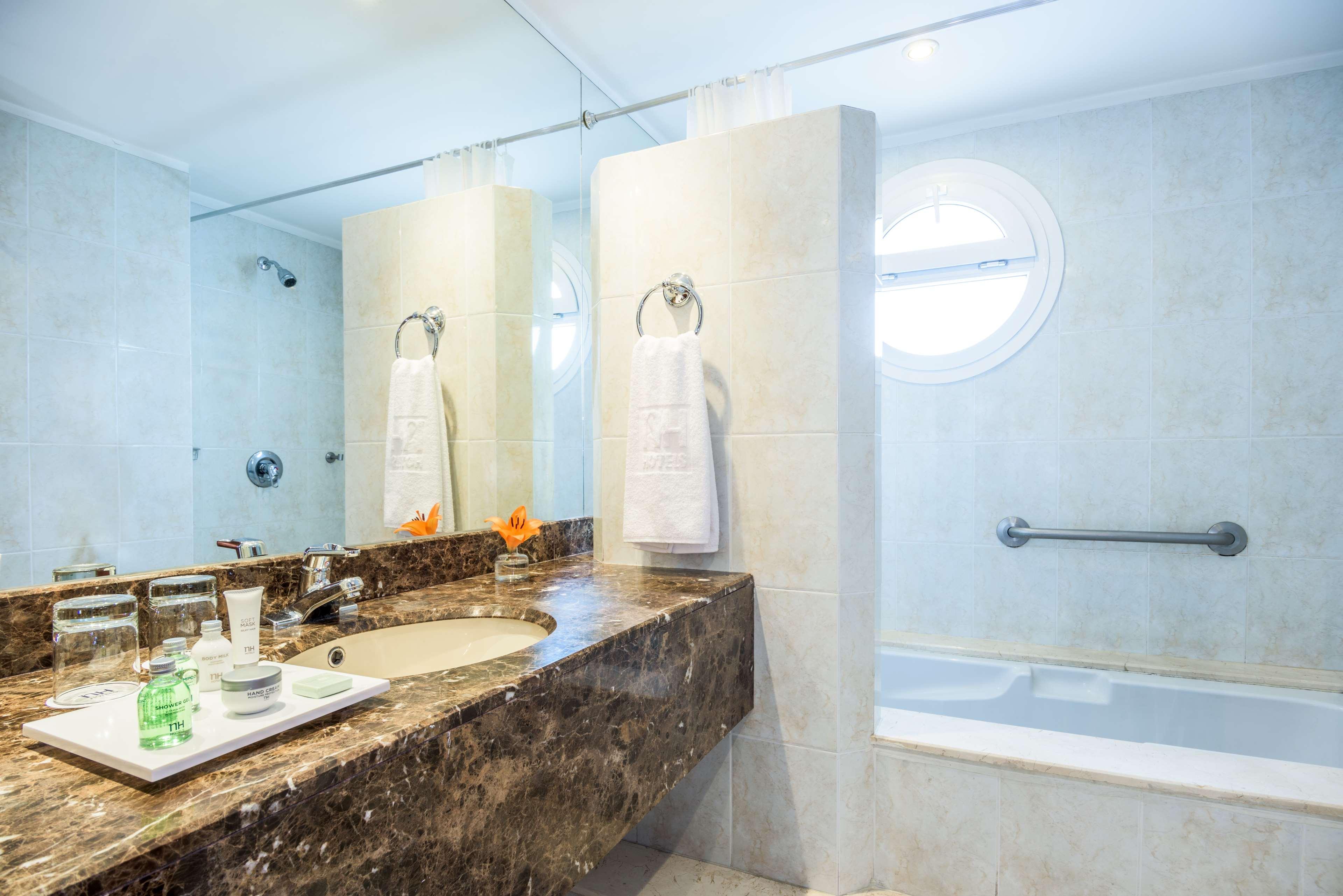 Nh Bogota Pavillon Royal Hotel Ngoại thất bức ảnh